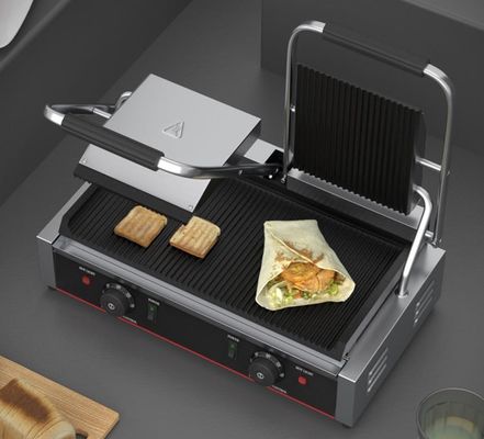 Industrielle Doppelköpfe Elektrische Panini Kontakt Grill Sandwich Press mit privater Form